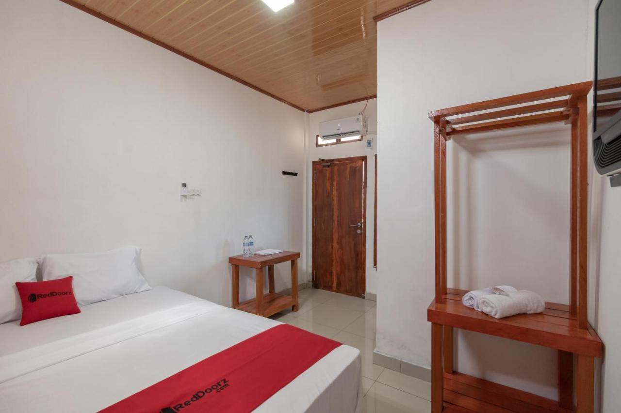 Reddoorz Syariah Near Jakabaring Sport City Palembang Exterior photo