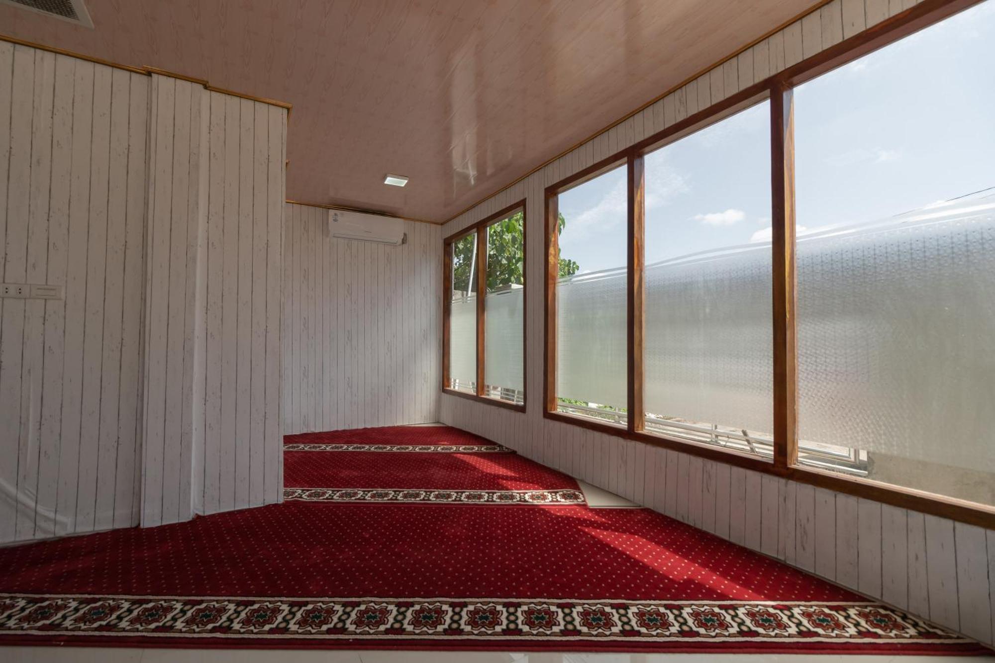 Reddoorz Syariah Near Jakabaring Sport City Palembang Exterior photo